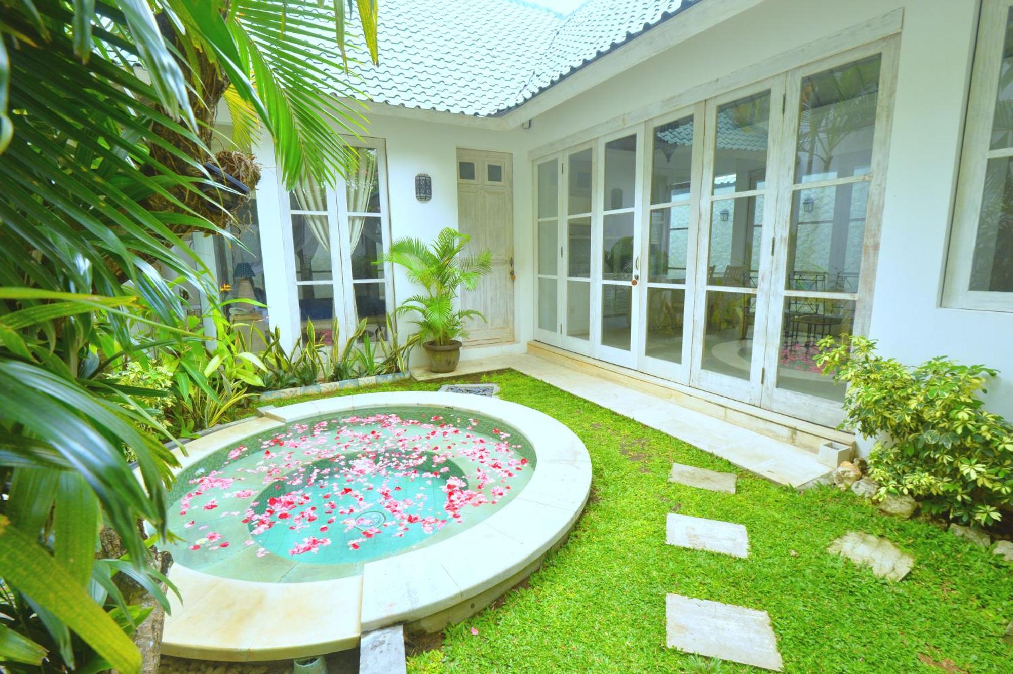 Artemis Villa Hotel Σεμινιάκ Εξωτερικό φωτογραφία